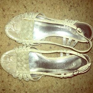 Gorgeous WHBM silver and creme/ivory wedges